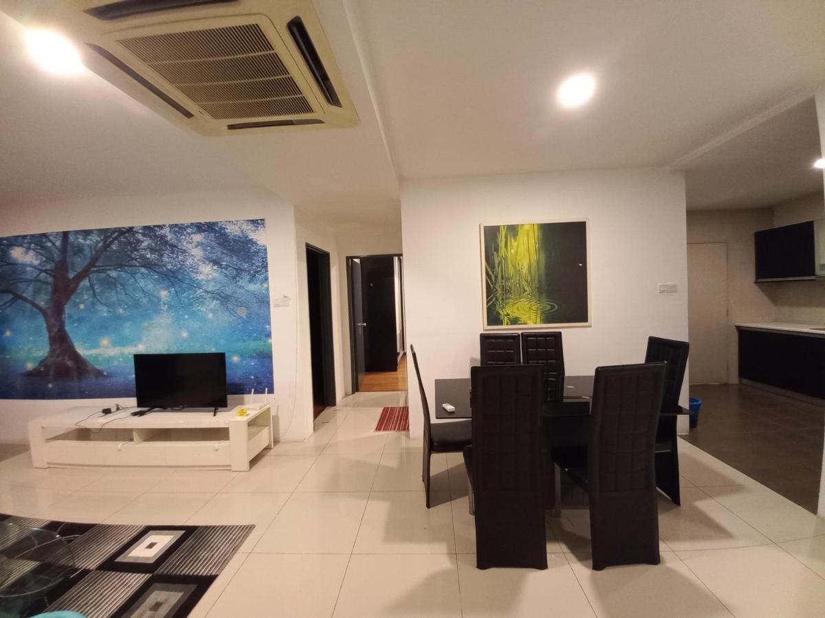 One Maxim Residence At Taragon Kuala Lumpur Exterior foto