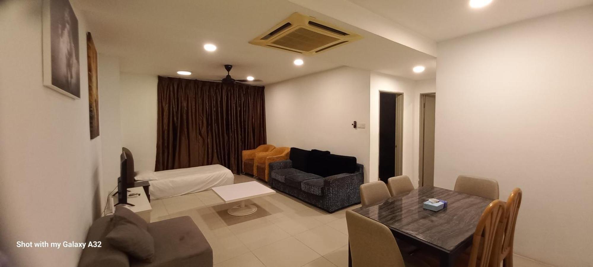 One Maxim Residence At Taragon Kuala Lumpur Exterior foto
